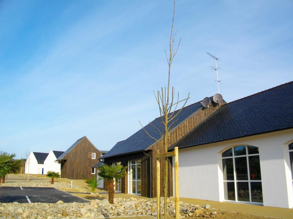 Résidence Néméa Les Roches Saint-Pol-de-Léon Esterno foto